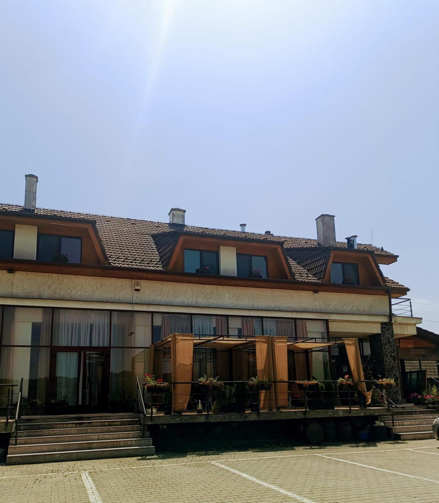 La Cuib Cristian Sibiu Otel Dış mekan fotoğraf